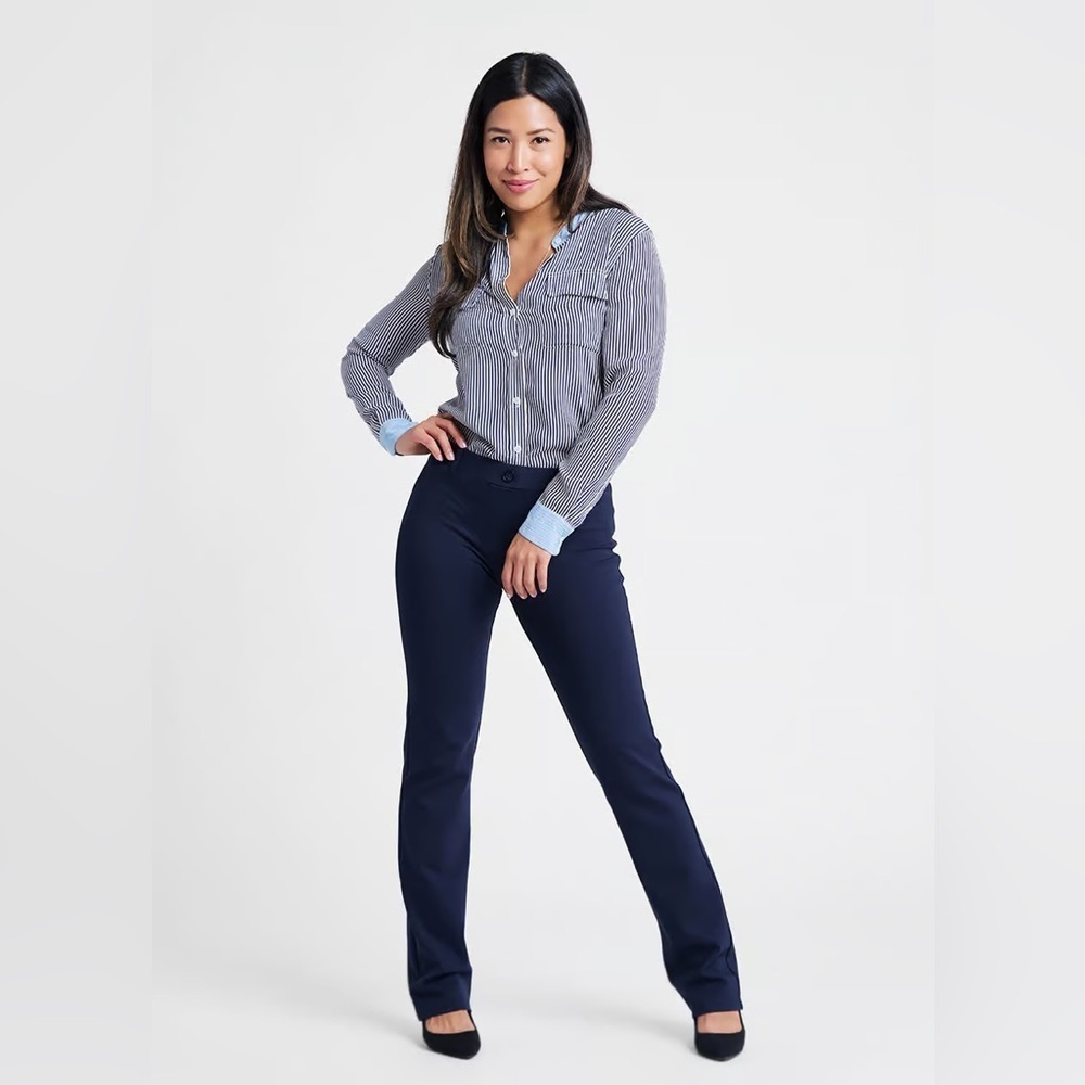 Betabrand Straight-Leg Classic Dress Pant Yoga Pants Size Medium Petite in Navy